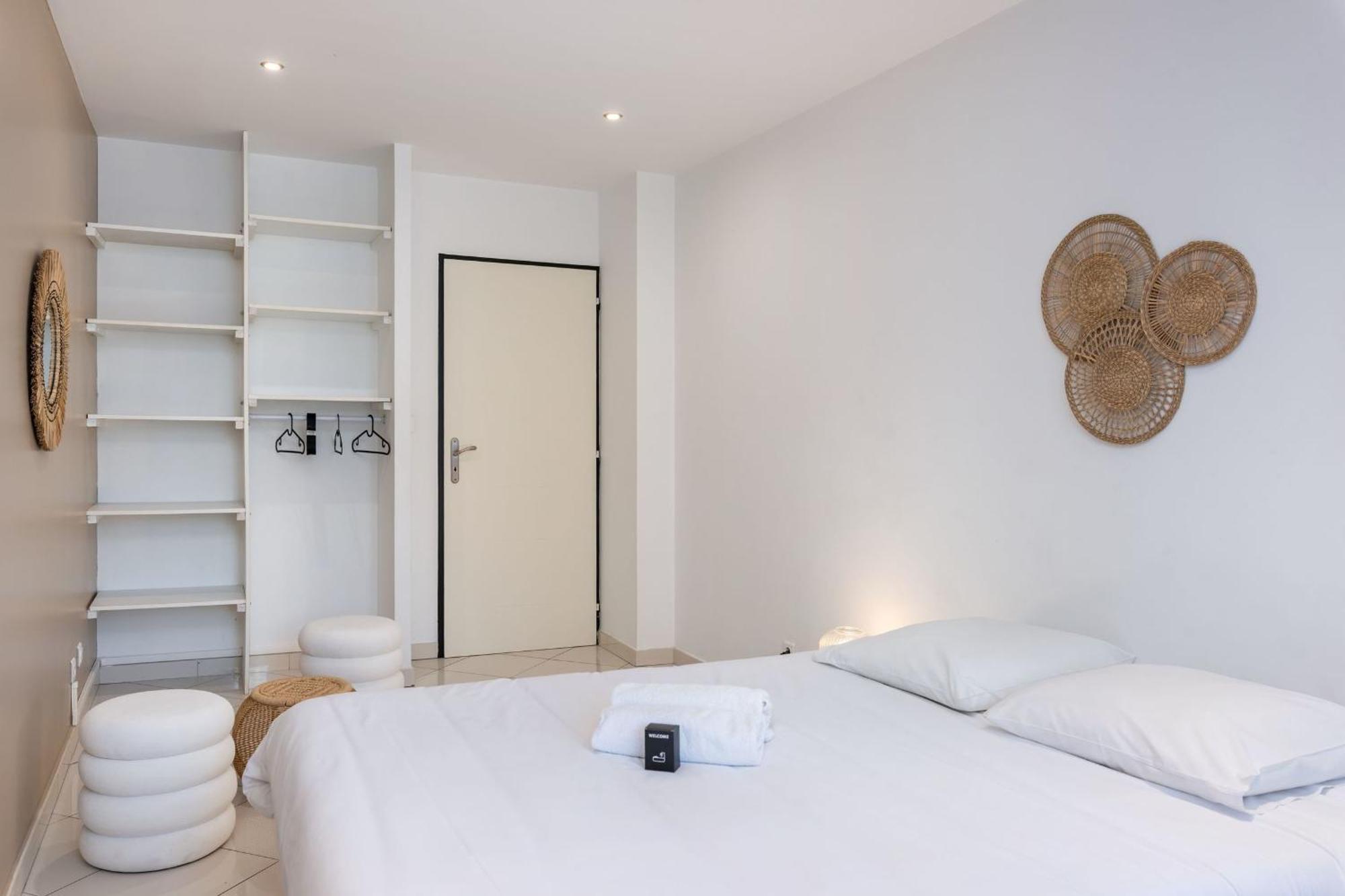 Maison Frappaz - 4 Bedrooms With Garden Villeurbanne Eksteriør billede